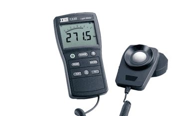 法國CA 811數(shù)字照度計(jì)