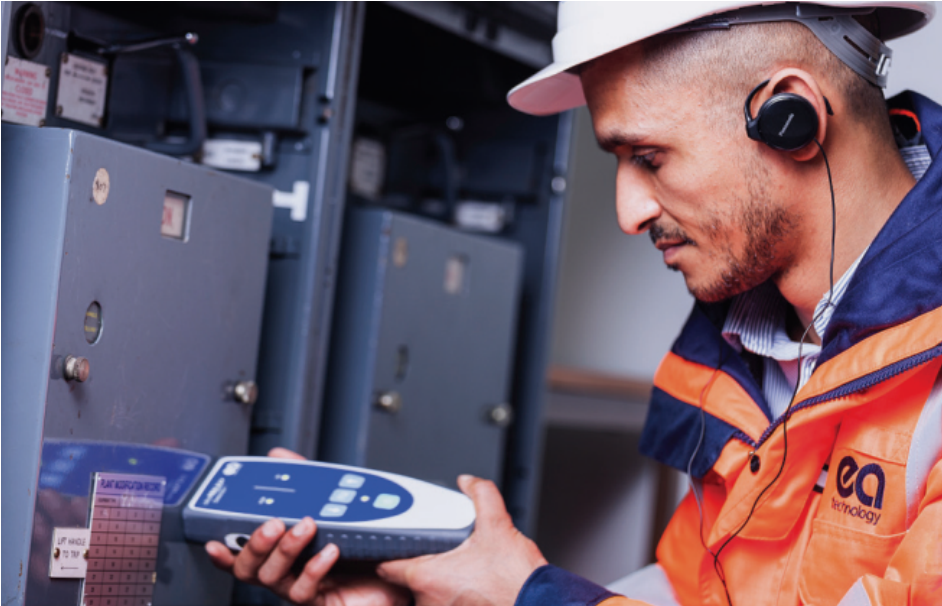 英國(guó)EA UltraTEV Detector2手持式開關(guān)柜局放儀